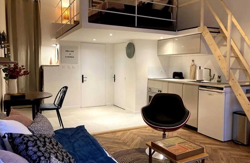 Croix Rousse Apartment | Homerez - Studio Lyon