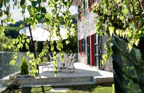 Barga Villa | Homerez - Villa in Barga