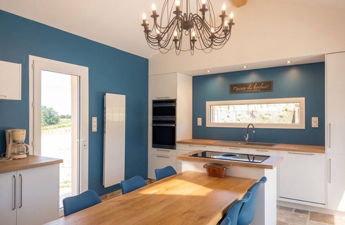 Divajeu Villa | Homerez - Villa in Divajeu