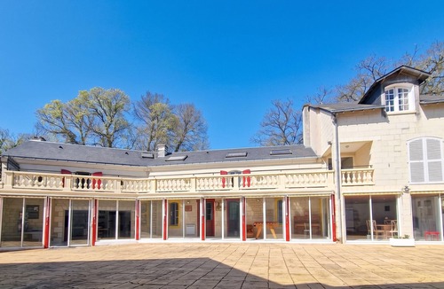Ranton Villa | Homerez - Villa Ranton