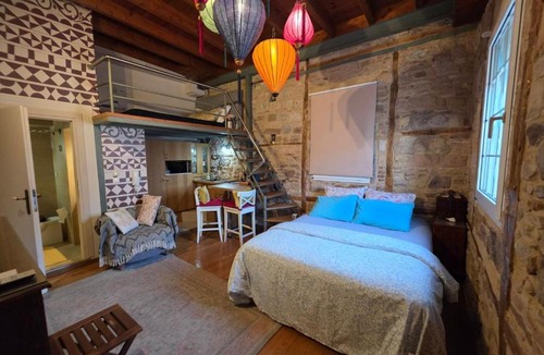 Chios Town Apartment | Homeric Poems