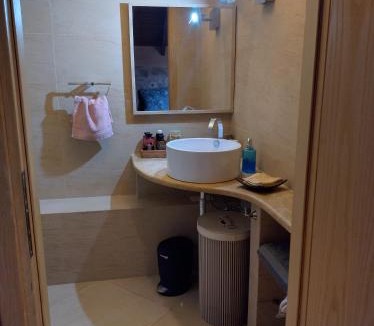 Chios Town Apartment | Homeric Poems