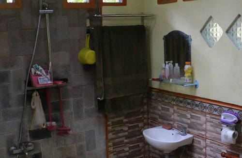 Kokap House | Homestay ENDRO