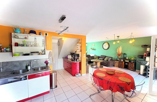 Bompas Bed & Breakfast | Homestay with all comforts :)