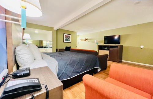 Berea Hotel | Hometown INN