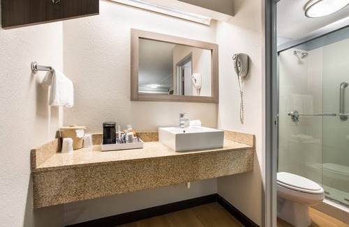 Lawrenceville Hotel | HomeTowne Studios By Red Roof Princeton – Ewing/Lawrenceville