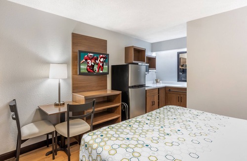 Danville Hotel | HomeTowne Studios by Red Roof Danville, PA
