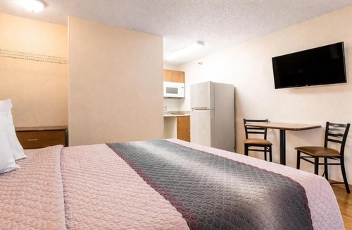 George Bush Park/Eldridge Hotel | HomeTowne Studios by Red Roof Houston - West Oaks - Energy Corridor