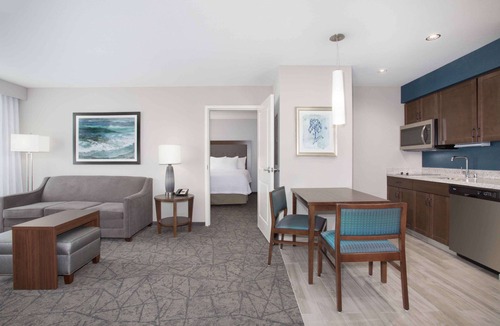 Las Vegas Hotel | Homewood Suites by Hilton Las Vegas City Center