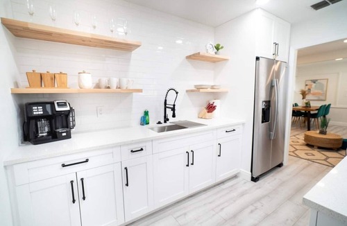 Carrollwood House | Homey Cozy Newly Renovated Stylish&chic