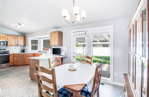 West Valley House | Homey, dog-friendly escape with private yard, WiFi & W/D