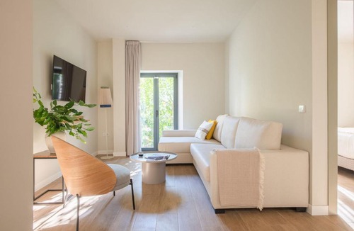 San Vicente Apartment | Hommyhome Duque de Veragua