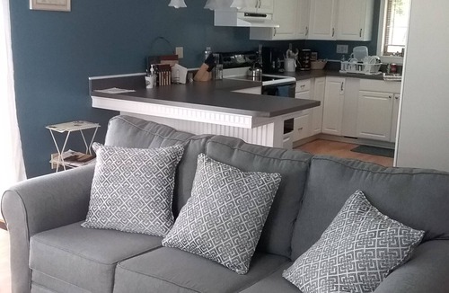 Honeoye Cottage | Honeoye Haven. Waterfront Fingerlakes home awaits your stay!