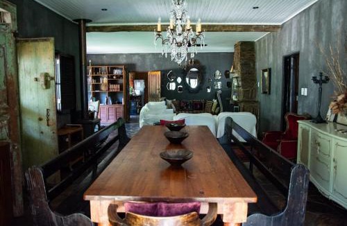 Hartbeespoort House | Honey Farm Country Get Away