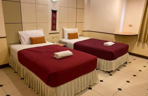 Bangkok Central Business District Hostel | Honey House 2