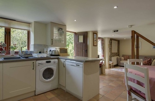 Bridestowe Cottage | Honey House