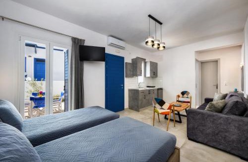 Perivolos Apartment | Honeymoon Beach Studios