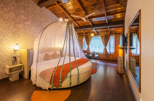 Manali Hotel | Honeymoon Inn