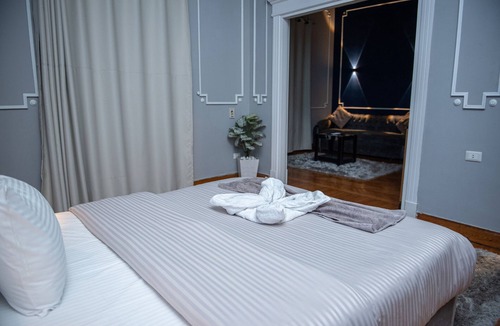 Abdin Hotel | Honeymoon Suite