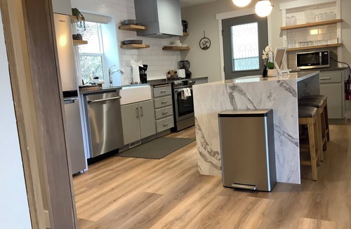 Brinnon Apartment | Honeymoon Suite with beautiful harbor views! Pool, hot tub and boat slip access!