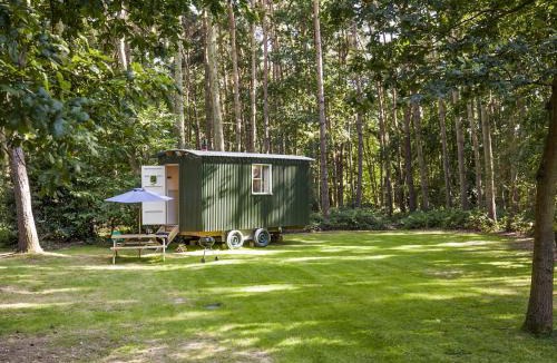 Melton Constable House | Honeysuckle Hut-Qu7066