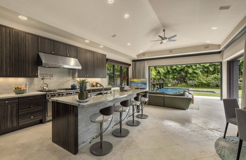 Kahala House | Honolulu - Contemporary Island home w/heated pool, spa Sleeps 11