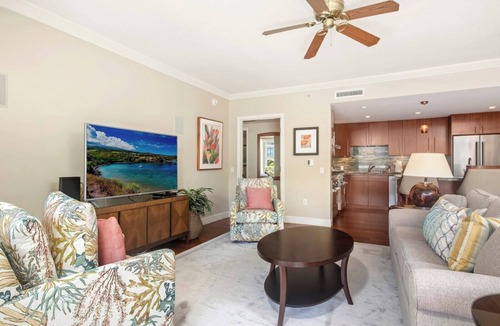 Honokowai Condo | Honua Kai Konea | 4 Free Rental Cars | KBM Resorts | Custom Hardwood Floors | 4 Units, 11 Bedrooms | ML-1421