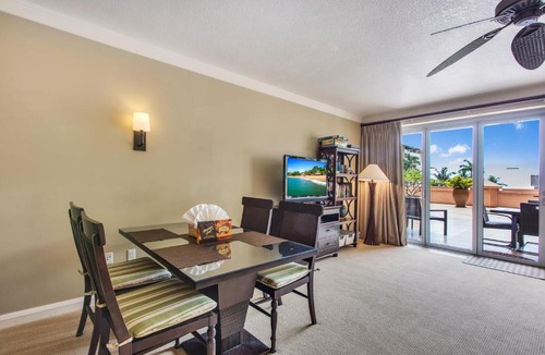 Honokowai Apartment | Honua Kai Villas Ocean View 6 BR Sleeps 18 Great for Families Complimentary Car with 6 Nights HKH ML-1628 by KBM