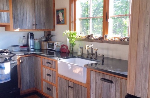 Little Compton House | Hope House on Rhode Island's South Shore sits on 6 private acres