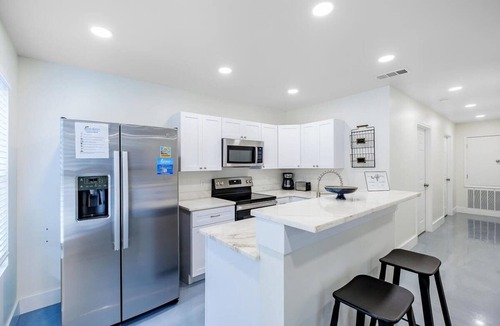 Biloxi House | Hopkins