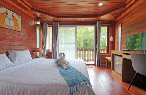 Nuea Khlong Hotel | Horizon Beach Resort Koh Jum