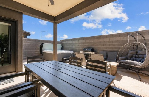 St. George House | Horizon Haven townhouse