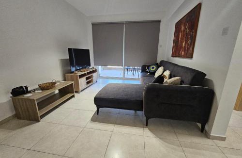 Kiti Apartment | Horizon View 2