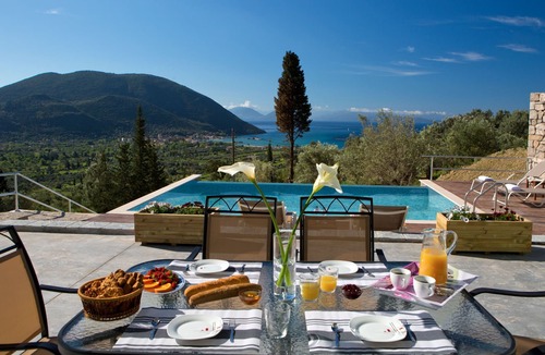 Evgiros Villa | Horizon Villa Anna with stunning sea view close to Blue Flagged beach Ponti