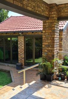 Rooihuiskraal House | Hornbill Helipad 1