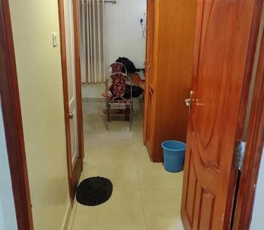 Thalayathimund Hotel | Hornbill Residency