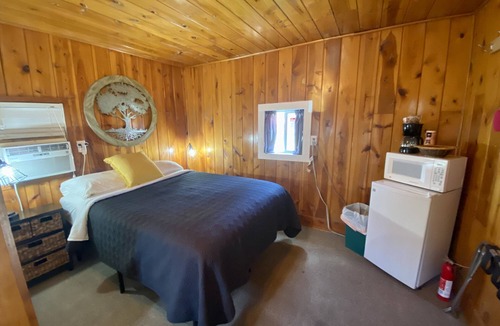 Rapid City Cabin | Horse Creek - Tiny Cabin 8