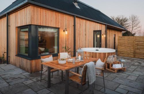 Beckhampton House | Horslip