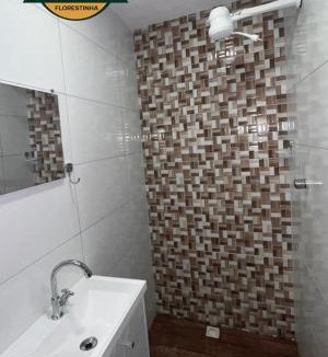 Caravelas House | Hospedagem e pizzaria florestinha