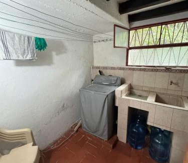 Cali Cabin | Hospedaje Casa Renasiente Cali