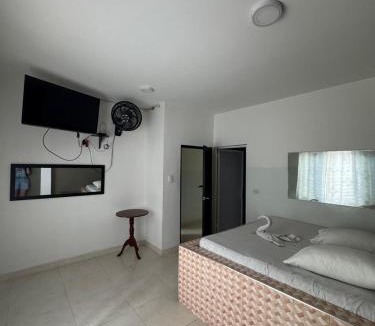 Florida Hotel | HOSPEDAJE CASANOVA FlORIDA VALLE