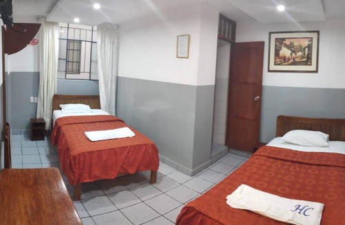 Moyobamba Hostel | Hospedaje Celis