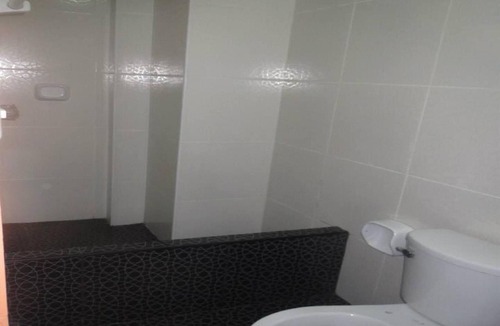Urbanizacion La Vina Hostel | Hospedaje El Arca