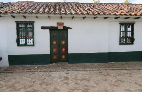Mongui House | Hospedaje La Lomita