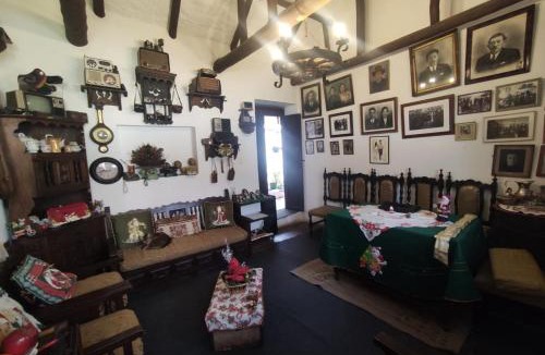 Mongui House | Hospedaje La Lomita