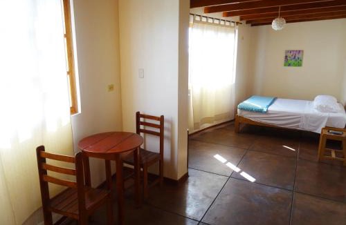 Jacaranda Hotel | Hospedaje La Videna