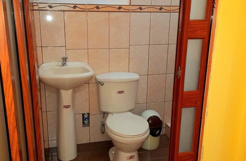 El Tambo Hotel | Hospedaje Las Lilas