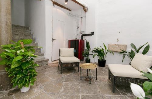 Centro - Sagrario House | HOSPEDAJE PENSIÓN LA ALMOHADA