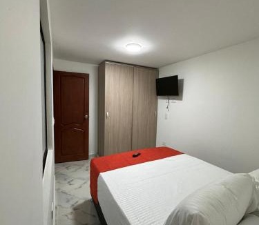 Envigado House | HOSPEDAJE TRIANON