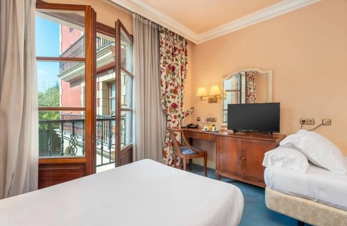 Sondika Hotel | Hospedium Hotel Sky Blu Sondika